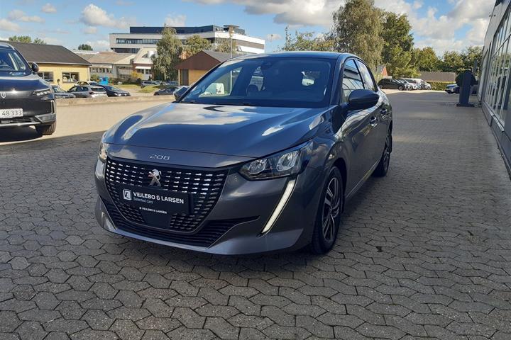 Grå Peugeot 208 fra 2020
