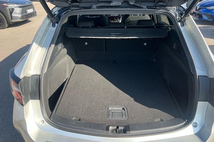 Sølv Toyota Corolla fra 2019