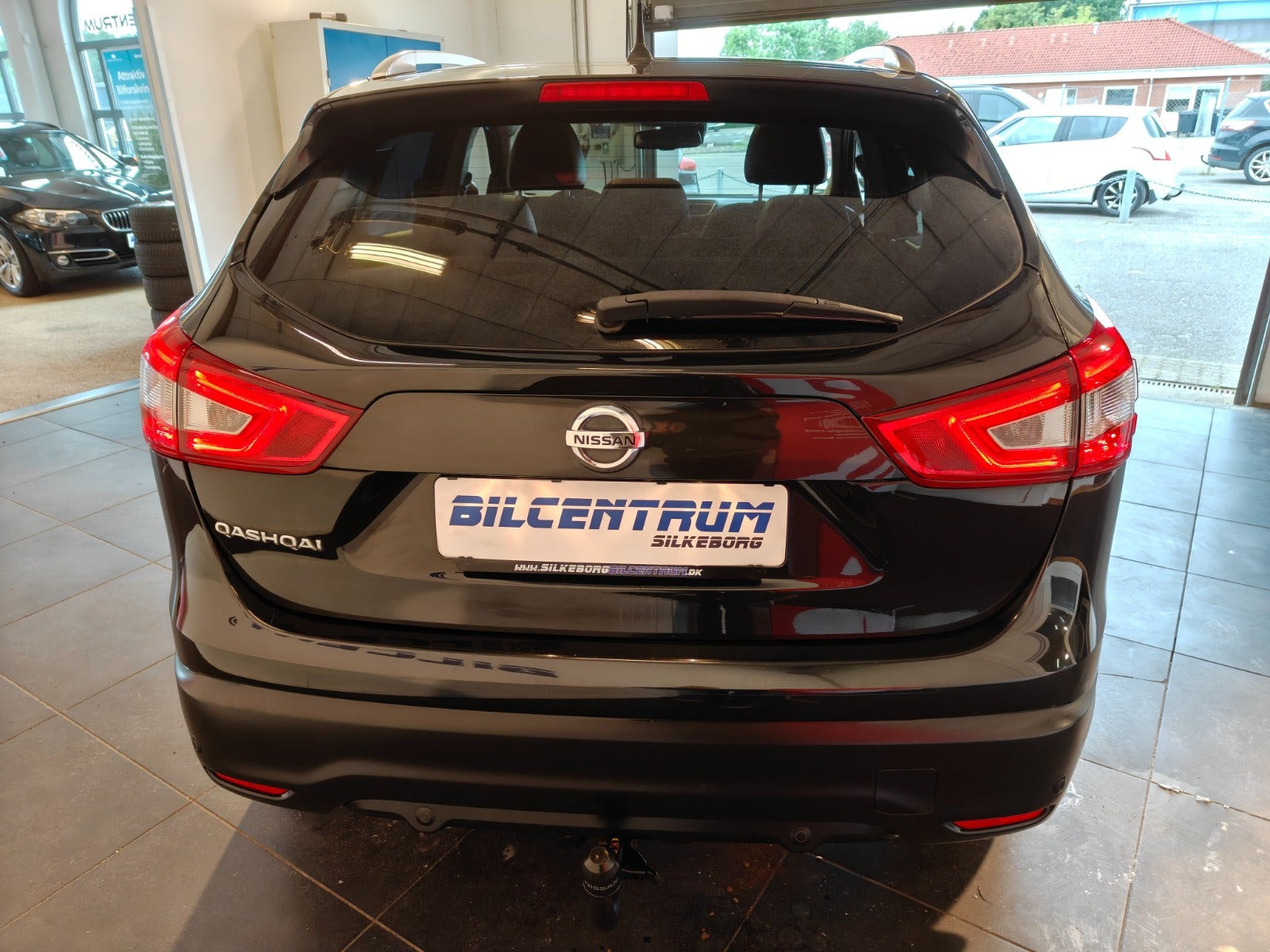 Sort Nissan Qashqai fra 2017