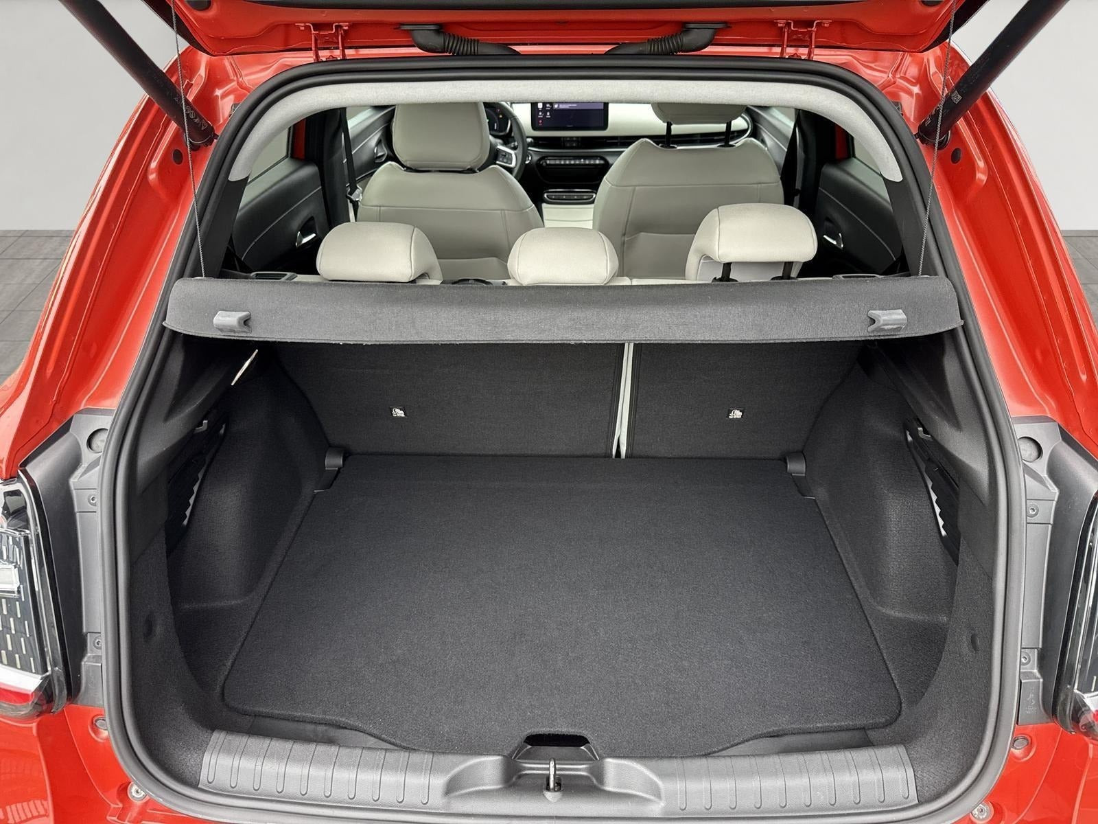 Orange Fiat 600e fra 2025