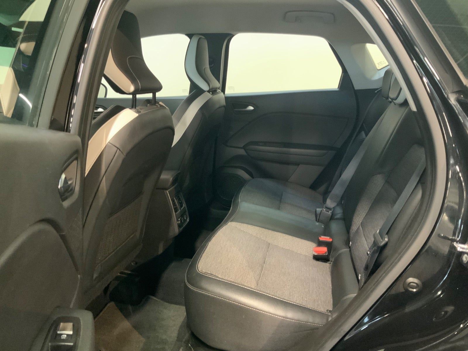 Sort Renault Captur fra 2020