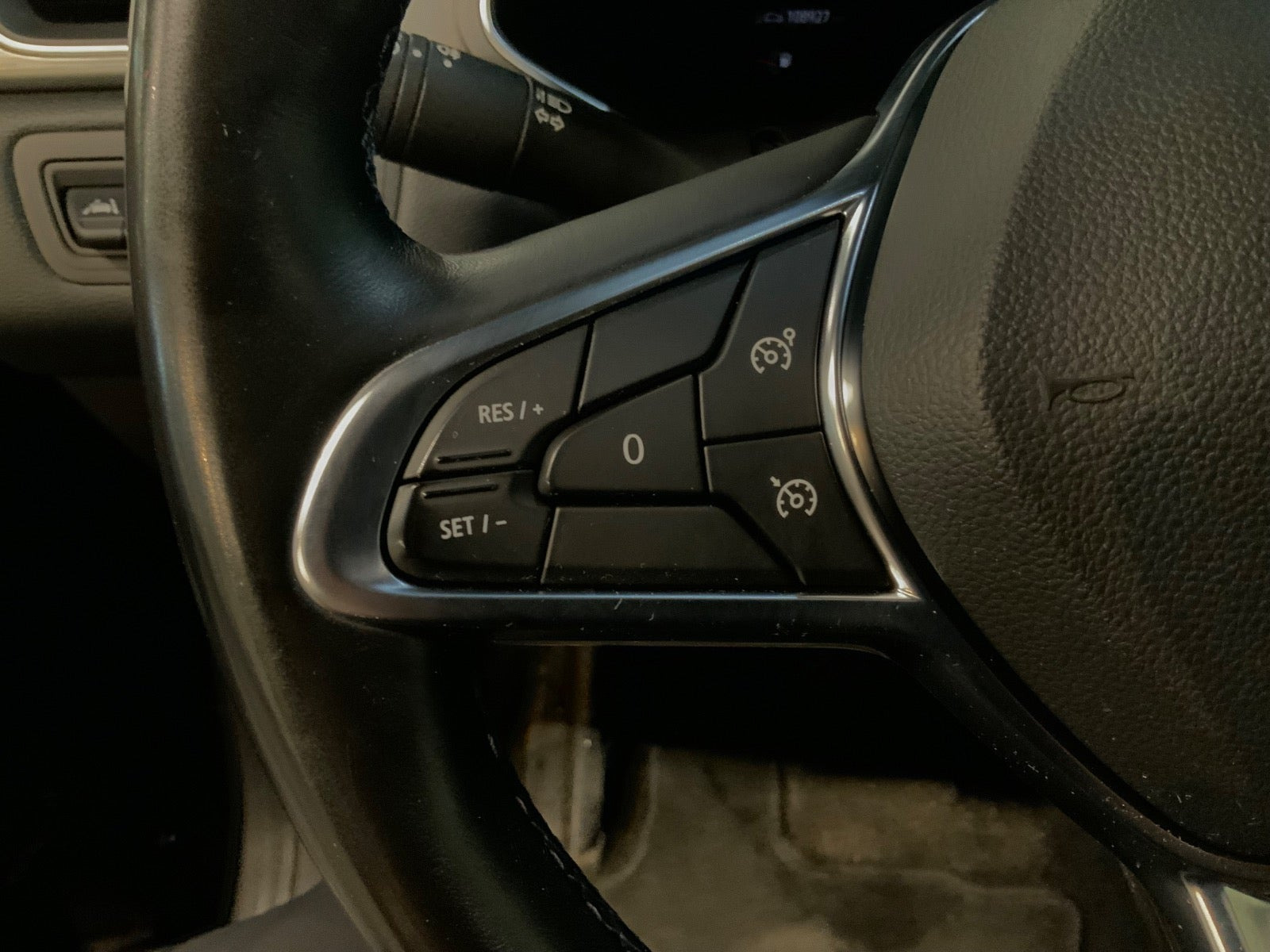 Sort Renault Captur fra 2020
