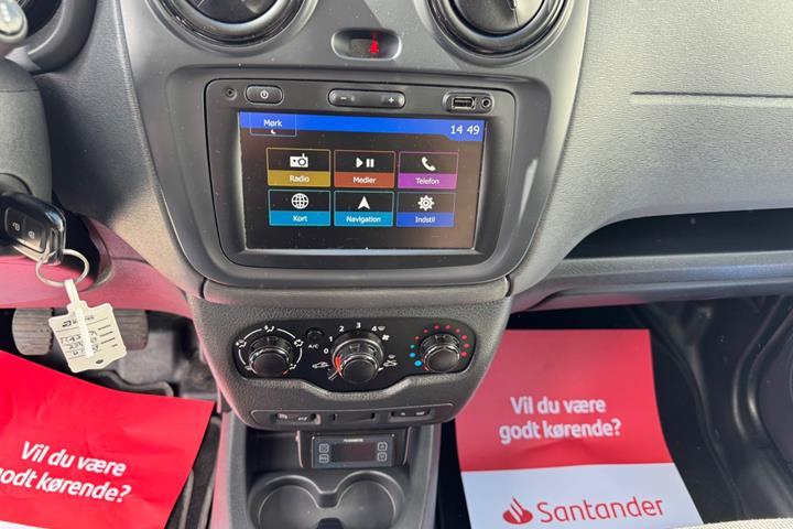 Hvid Dacia Dokker fra 2019