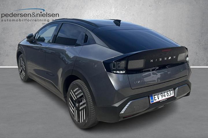 Sort Nissan Leaf fra 2026