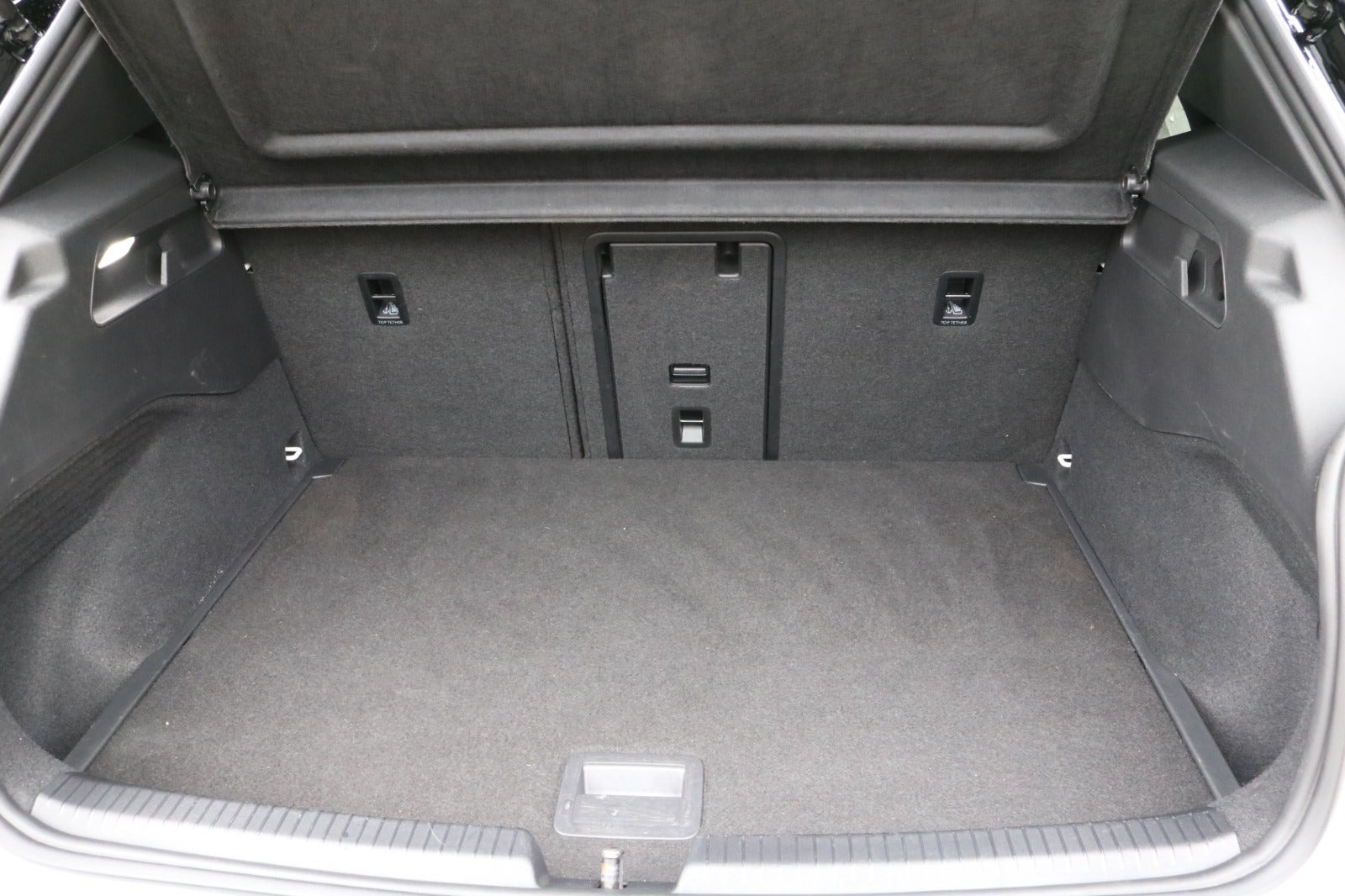 Hvid VW ID.3 fra 2023