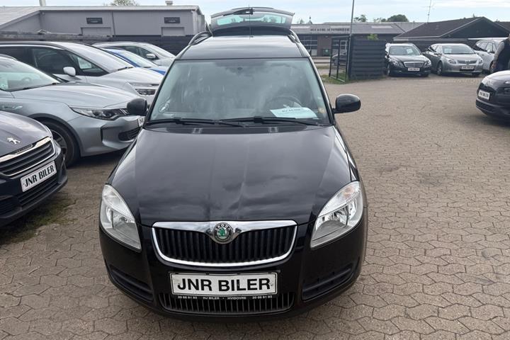 Sort Skoda Roomster fra 2009