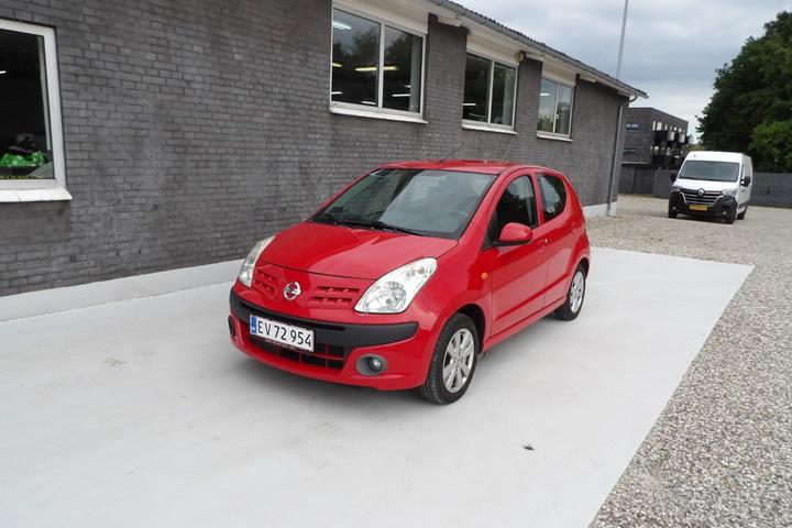 Rød Nissan Pixo fra 2011