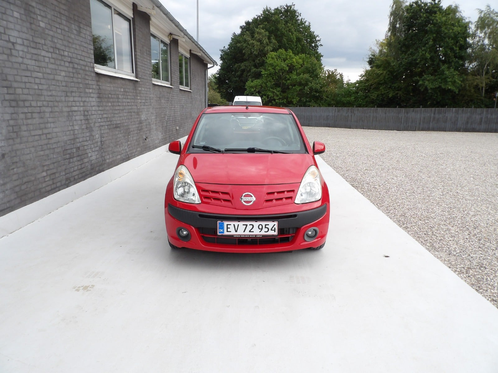 Rød Nissan Pixo fra 2011