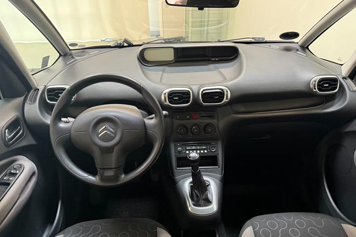 Orange Citroën C3 Picasso fra 2010