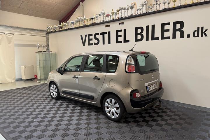 Orange Citroën C3 Picasso fra 2010