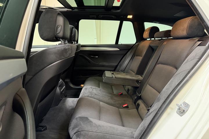 Hvid BMW 535i fra 2013