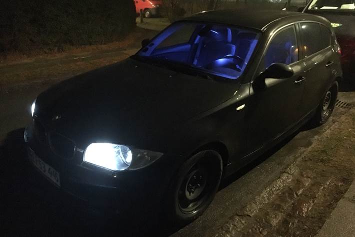 Sort BMW 118d fra 2008