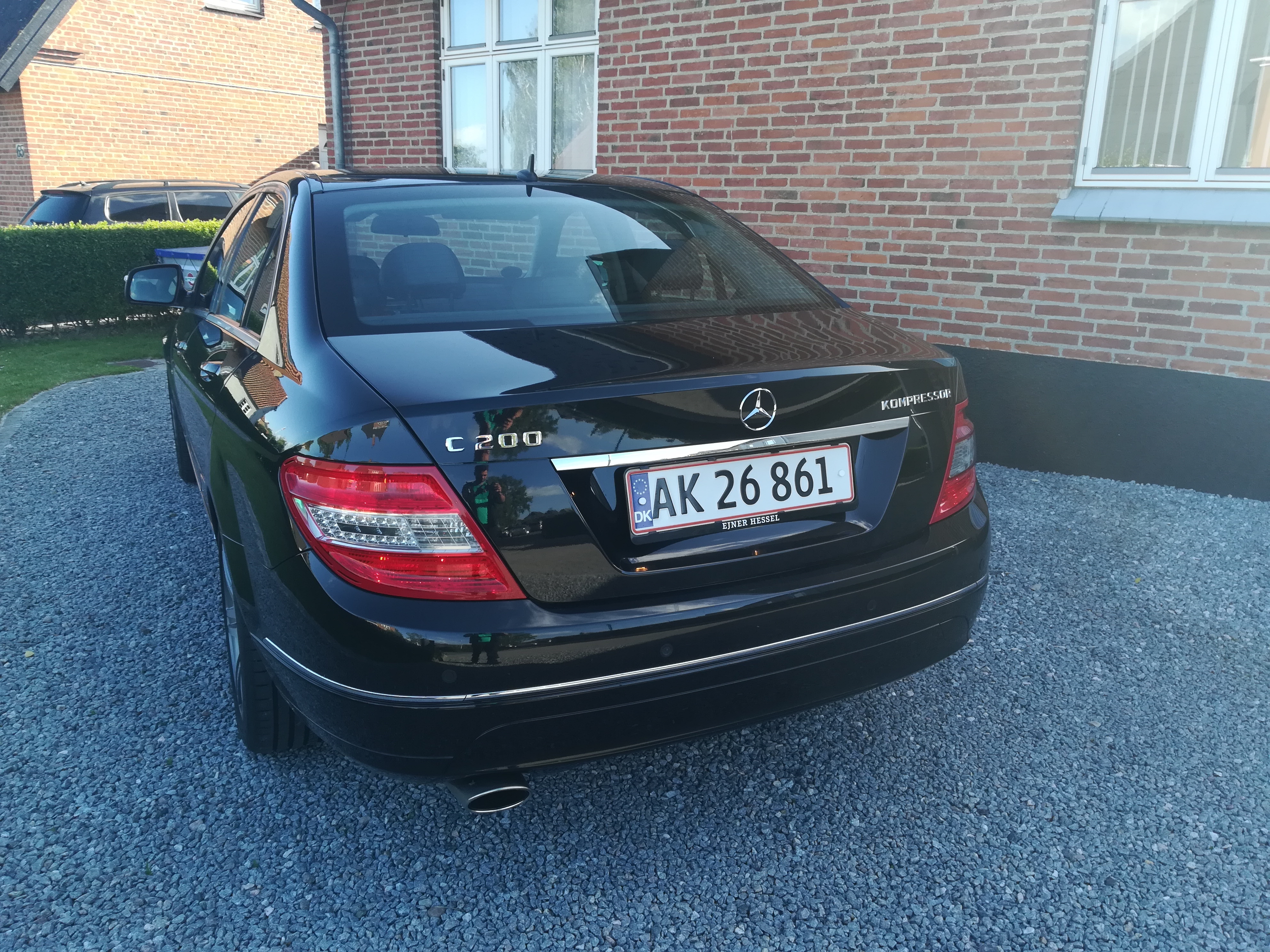 Sort Mercedes C200 fra 2007