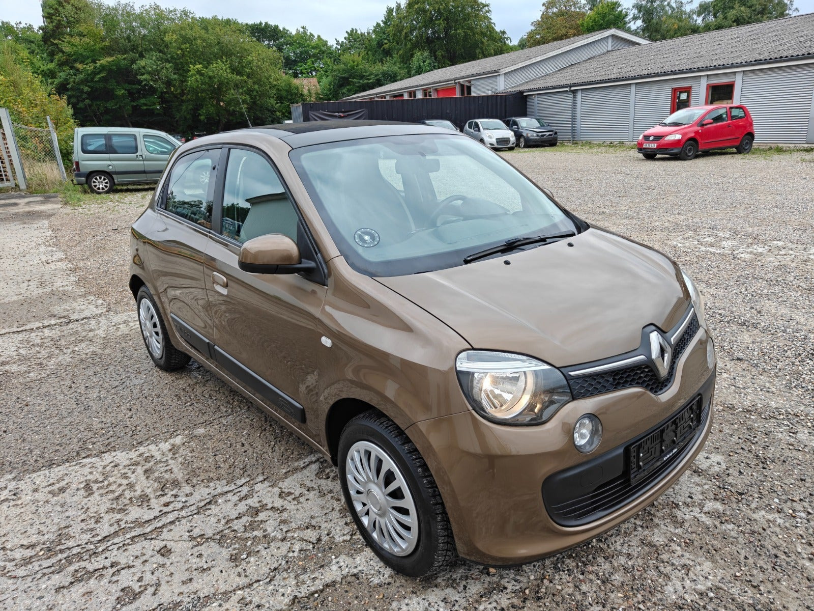 Gul Renault Twingo fra 2016