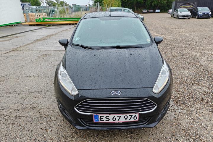 Gul Ford Fiesta fra 2014