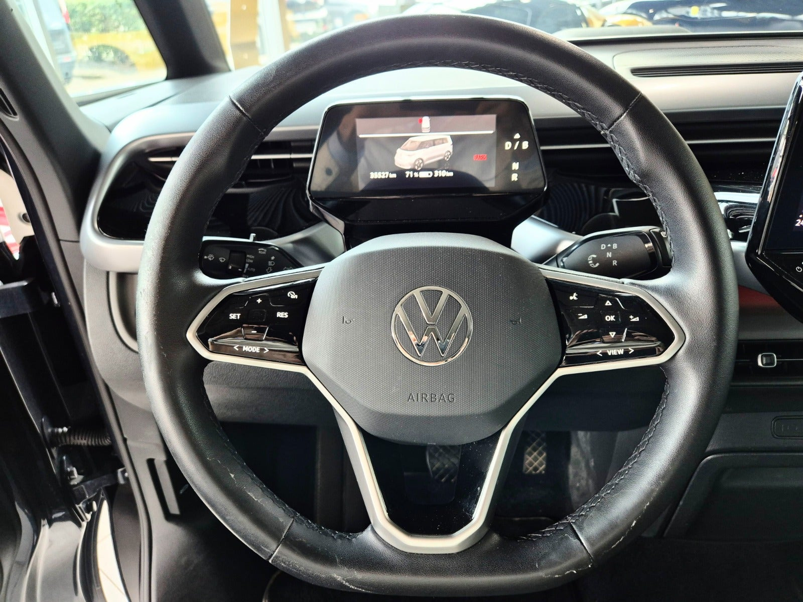 Blå VW ID.Buzz fra 2023