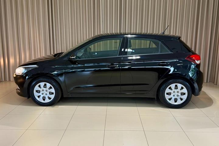 Sort Hyundai i20 fra 2016