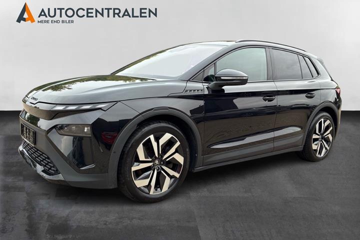Sort Skoda Elroq fra 2025 set udefra