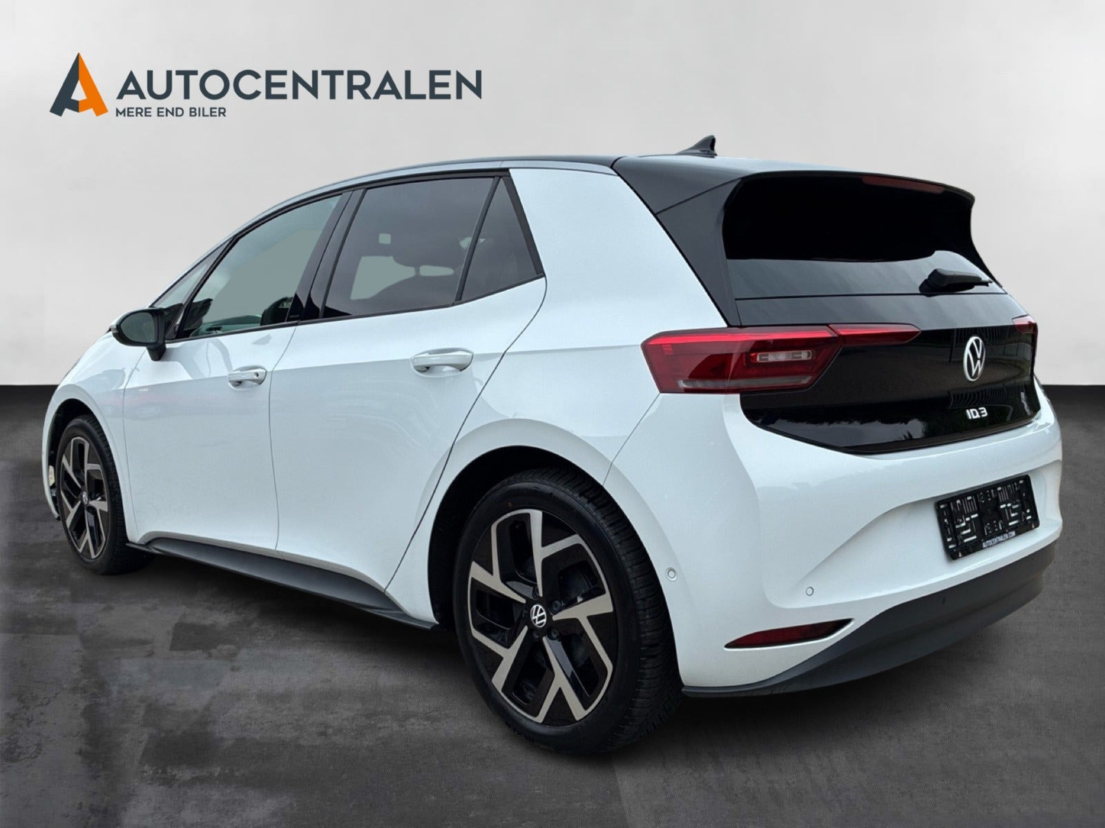 Hvid VW ID.3 fra 2024