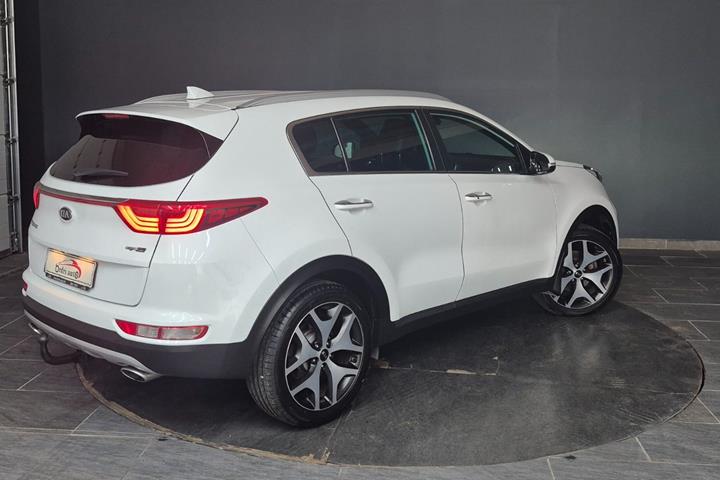Hvid Kia Sportage fra 2016