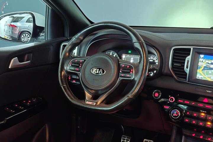 Hvid Kia Sportage fra 2016