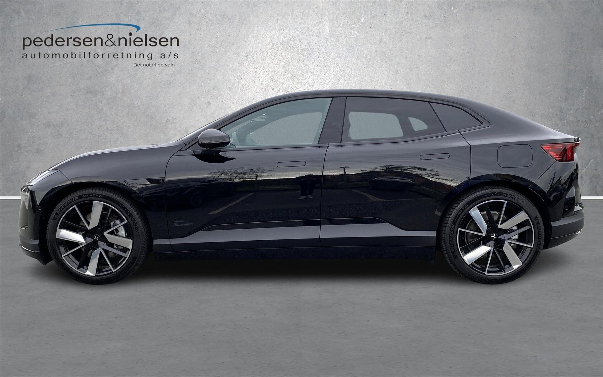 undefined Polestar 4 fra 2026