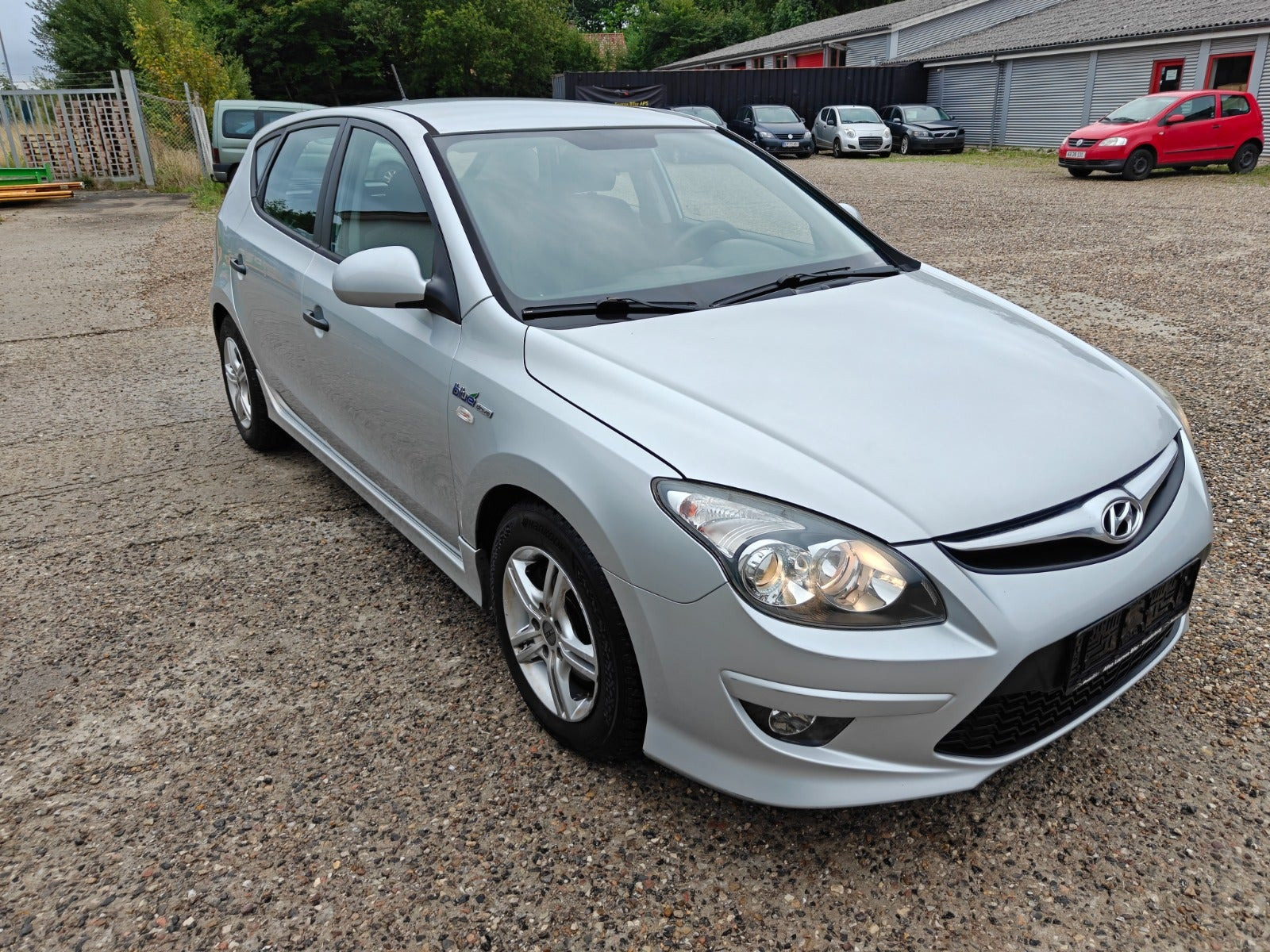 Gul Hyundai i30 fra 2010