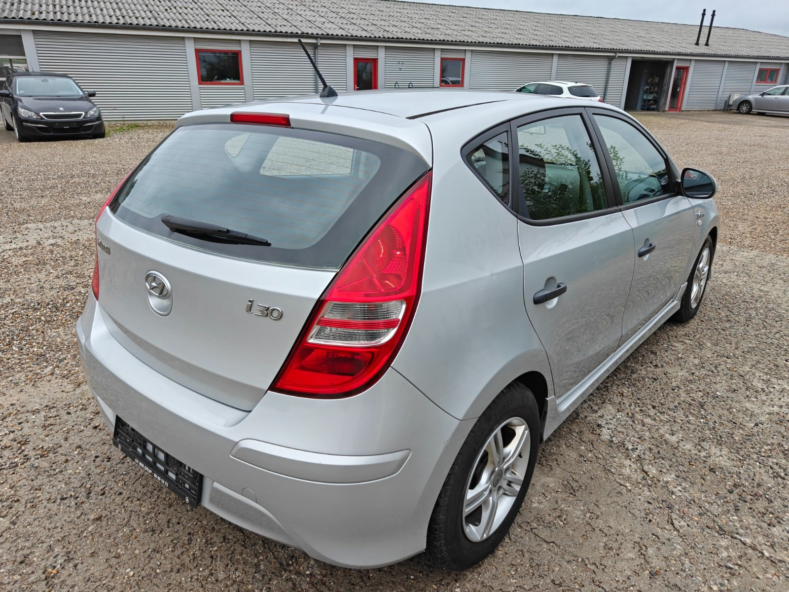 Gul Hyundai i30 fra 2010