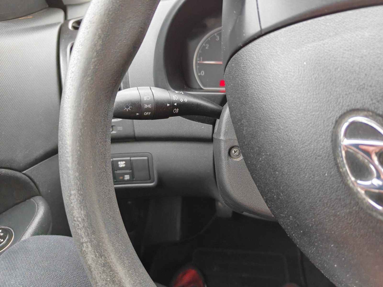 Gul Hyundai i30 fra 2010