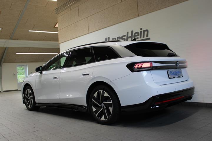 Hvid VW ID.7 fra 2026