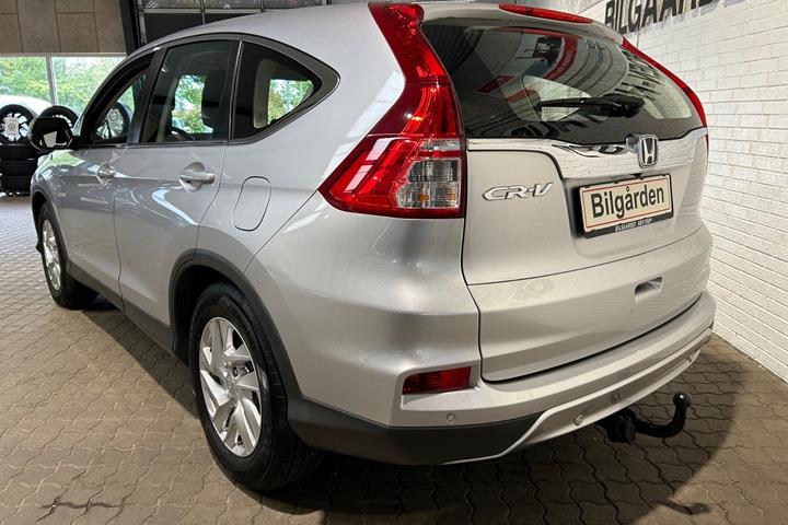 Sølv Honda CR-V fra 2015