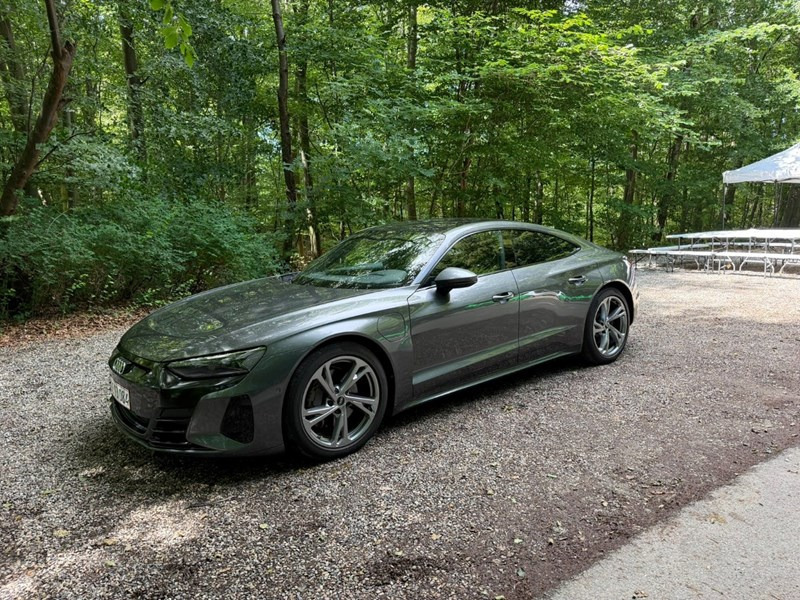 Audi e-tron 350 kW