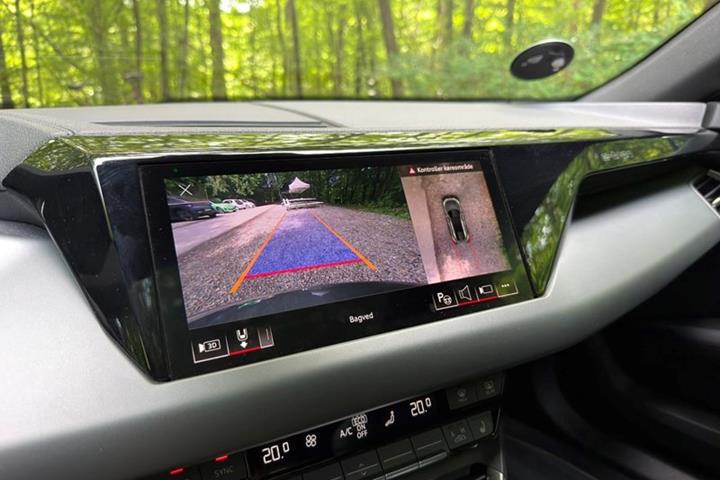 undefined Audi e-tron fra 2022