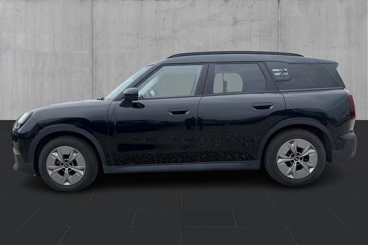 Sort Mini Countryman E fra 2025