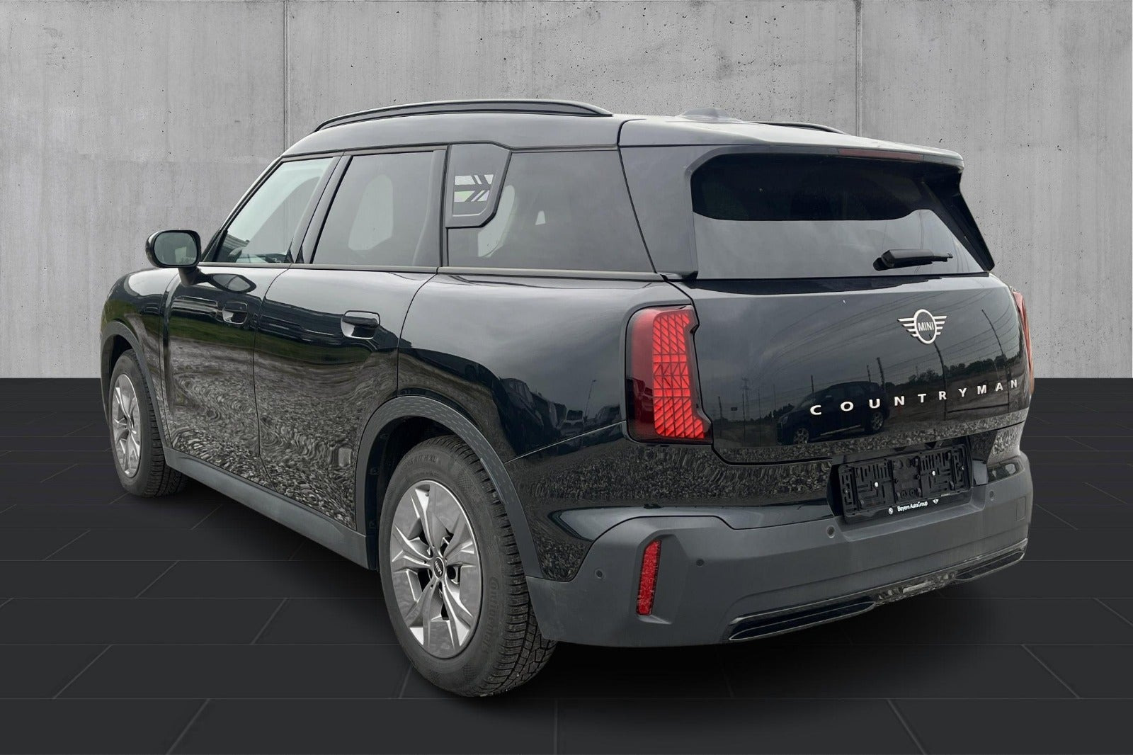 Sort Mini Countryman E fra 2025