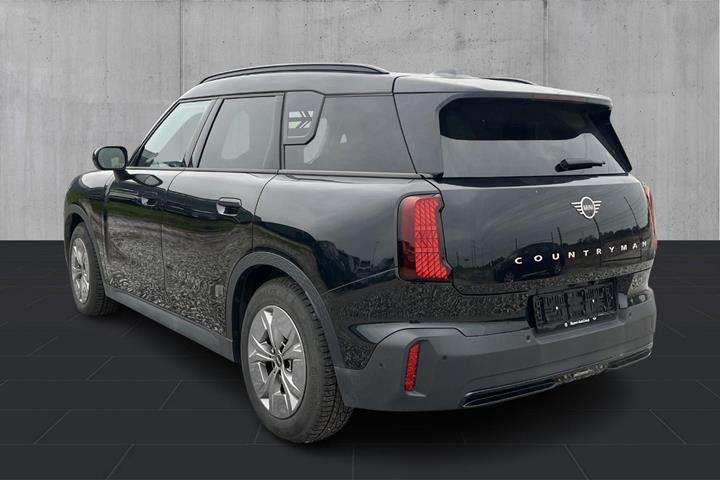 Sort Mini Countryman E fra 2025