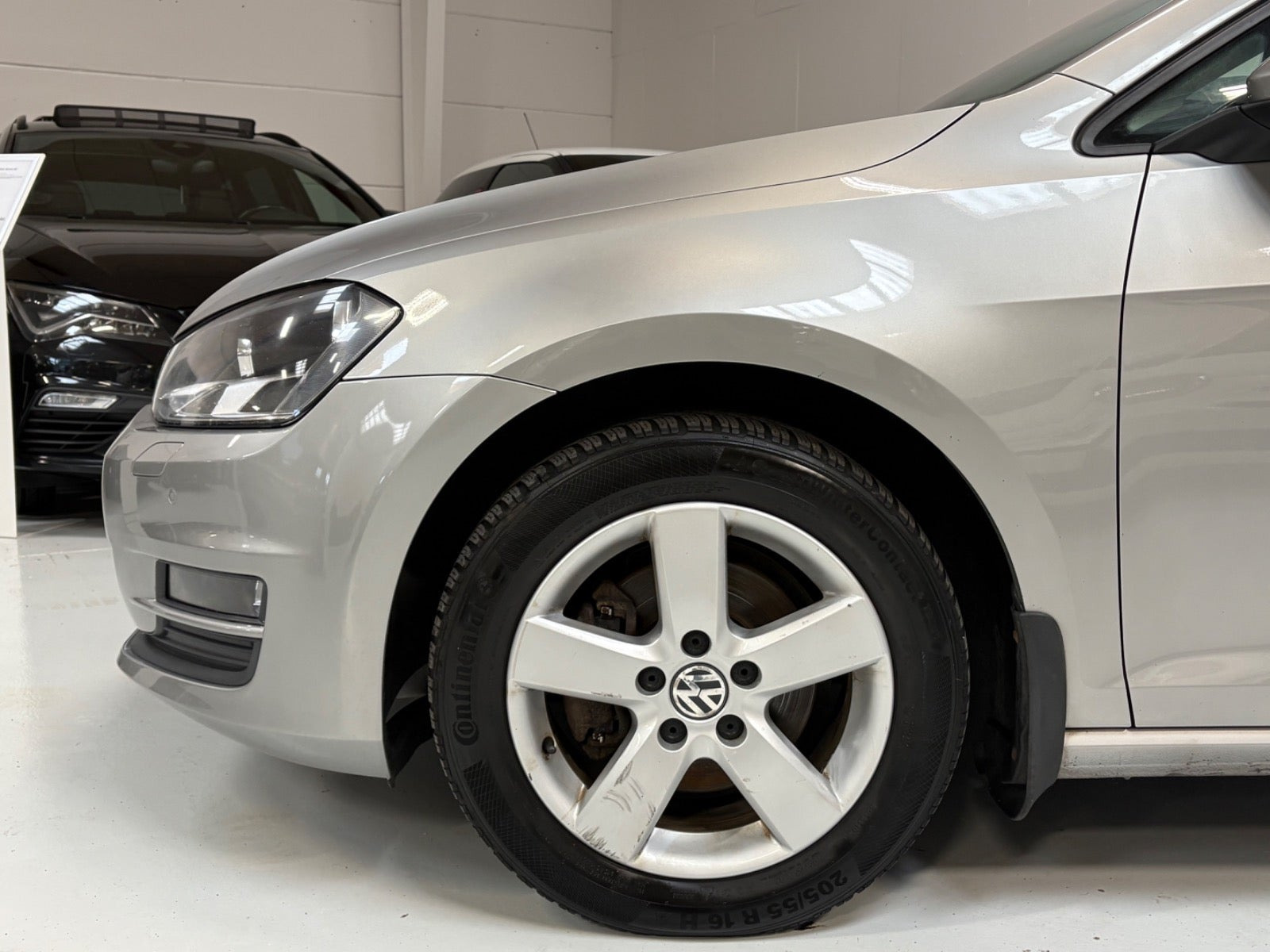 Grøn VW Golf VII fra 2013