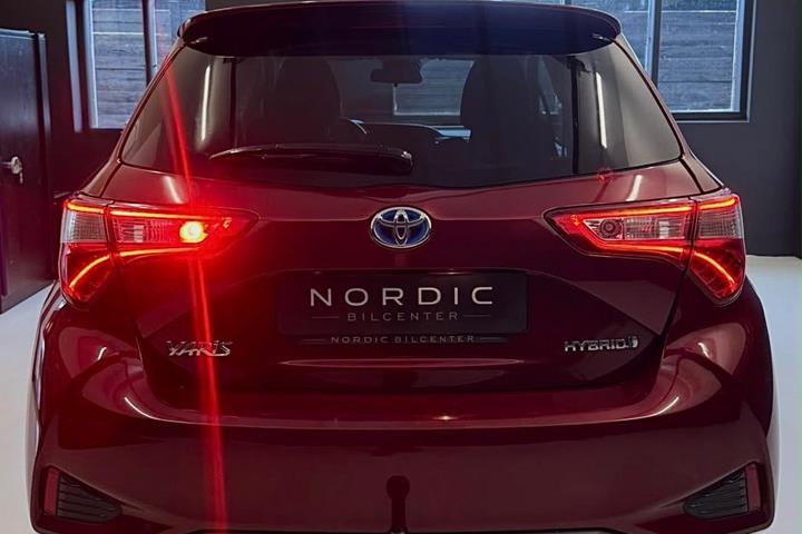 undefined Toyota Yaris fra 2017