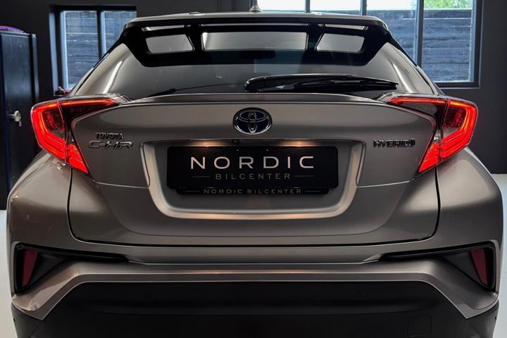 undefined Toyota C-HR fra 2019