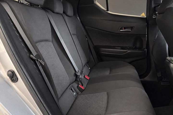 undefined Toyota C-HR fra 2019