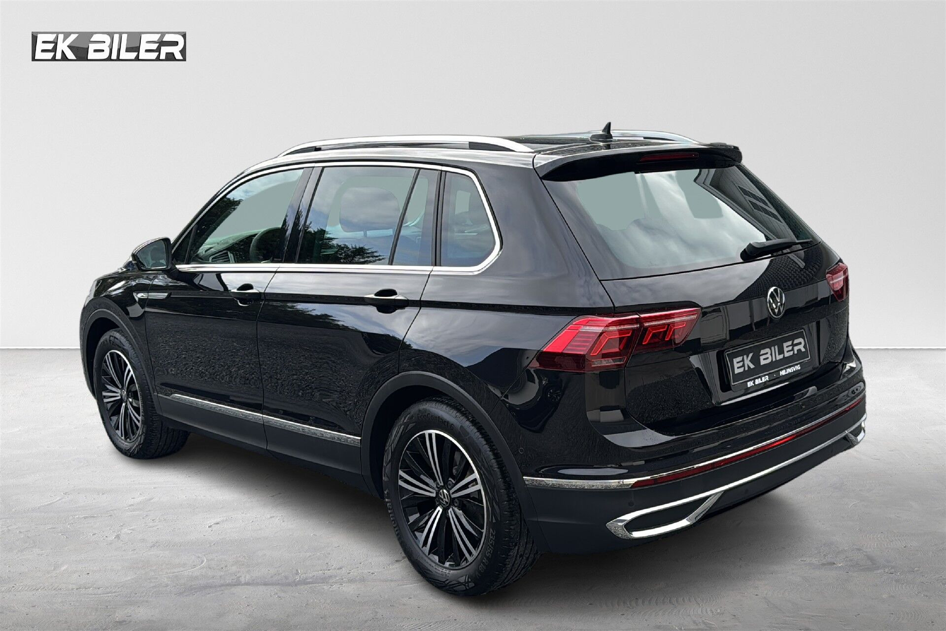 Sort VW Tiguan fra 2021