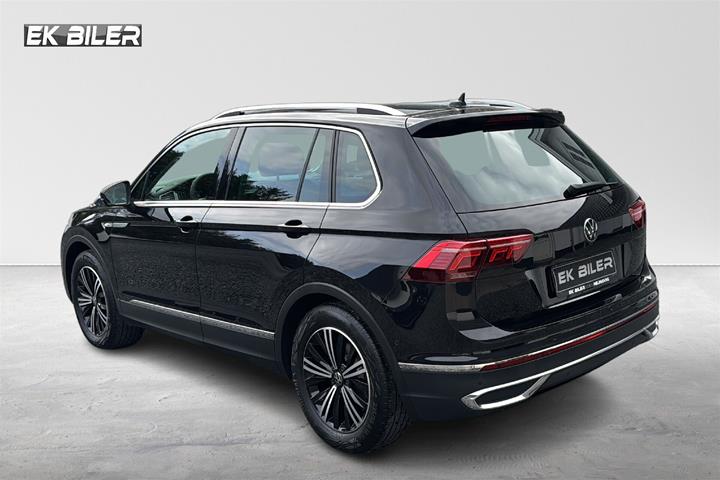 Sort VW Tiguan fra 2021