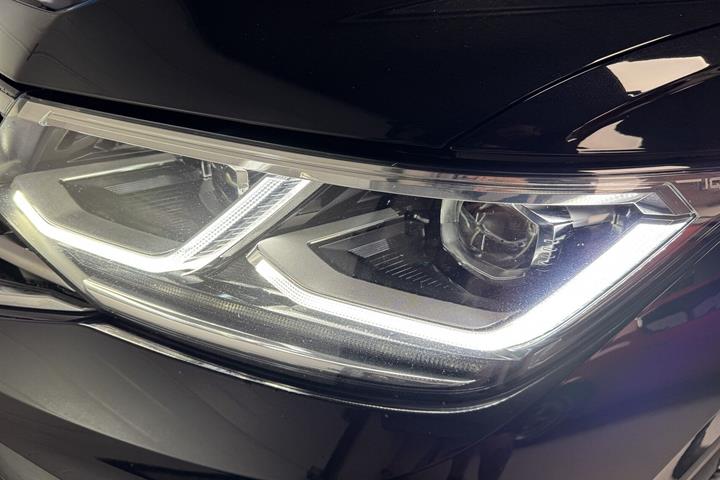 Sort VW Tiguan fra 2021