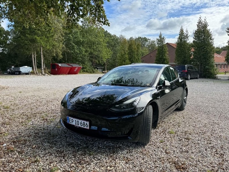 Tesla Model 3 Standard Range, 283ps, 2022
