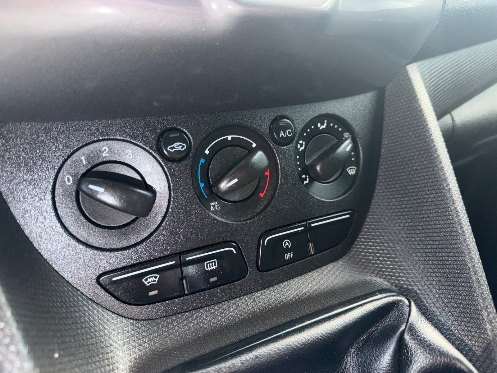 undefined Ford Transit Connect fra 2016