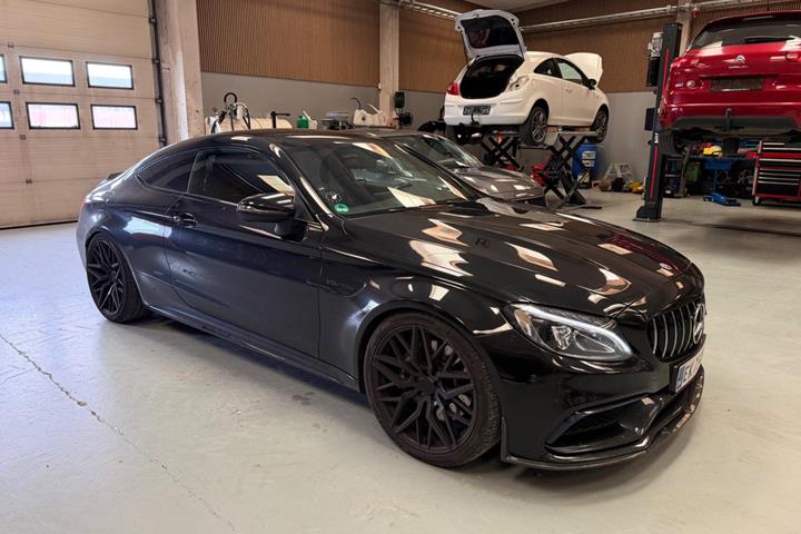undefined Mercedes C63 fra 2016