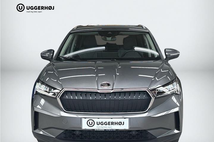 Grå Skoda Enyaq fra 2025