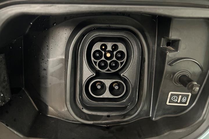 Blå Citroën ë-C4 fra 2022