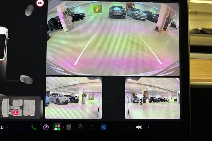 undefined Tesla Model Y fra 2023