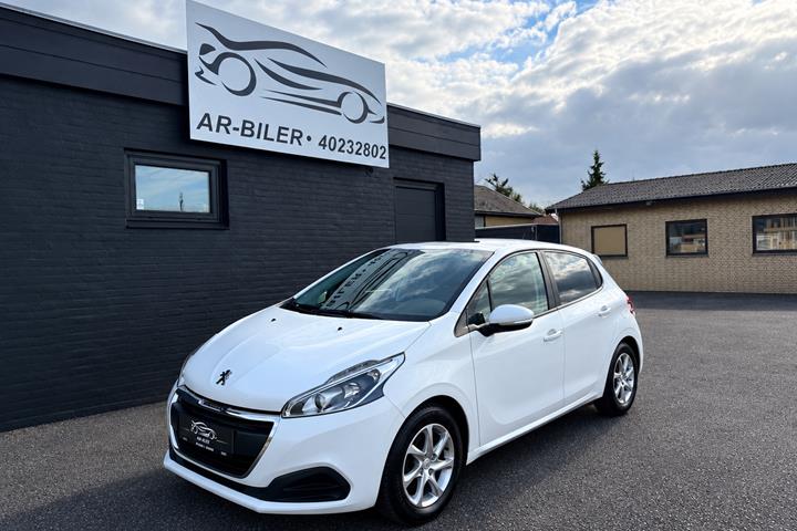undefined Peugeot 208 fra 2016